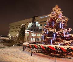 Фасад Донецького відділення банку ПУМБ