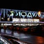 Новогоднее украшения фасада здания Торгового центра «Модуль», г.Буча Новогоднее украшения фасада здания Торгового центра «Модуль», г.Буча