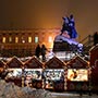 Новогодняя декорация на Софийской площади, г.Киев Новогодняя декорация на Софийской площади, г.Киев